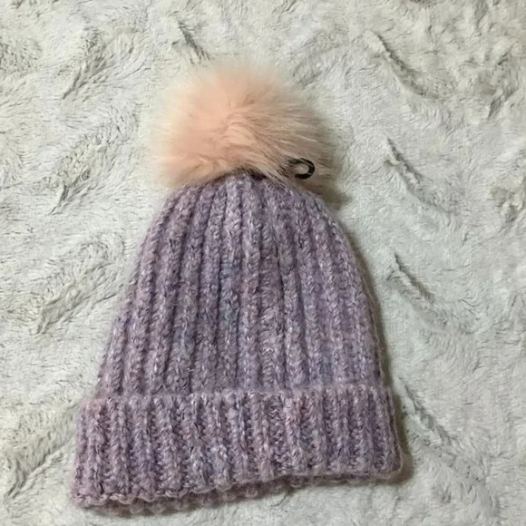 Express knit pom pom beanie - Picture 3 of 5